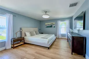 1910 Gulf Shore Blvd N, Naples, FL 34102 - Photo 18