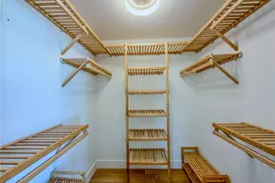 1910 Gulf Shore Blvd N, Naples, FL 34102 - Photo 22