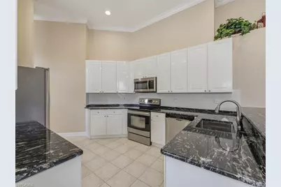 25390 Galashields Cir, Bonita Springs, FL 34134 - Photo 10