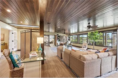 2274 Queens Way, Naples, FL 34112 - Photo 8