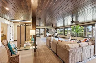 2274 Queens Way, Naples, FL 34112 - Photo 8