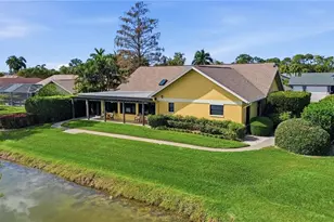 2274 Queens Way, Naples, FL 34112 - Photo 2