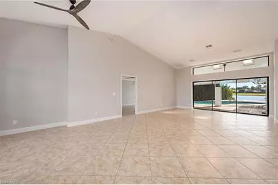 2330 Queens Way, Naples, FL 34112 - Photo 4