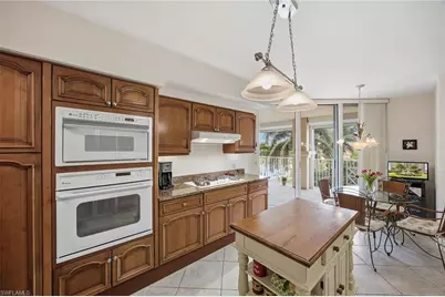 6597 Nicholas Blvd E #405, Naples, FL 34108 - Photo 12