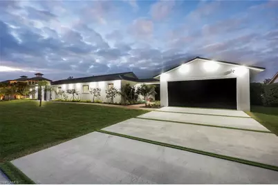 10002 Vanderbilt Dr, Naples, FL 34108 - Photo 28