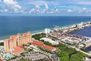 10002 Vanderbilt Dr, Naples, FL 34108 - Photo 34