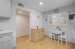 741 Landover Cir, Naples, FL 34104 - Photo 12