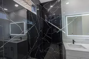 401 Kismet Pkwy E, Cape Coral, FL 33909 - Photo 4