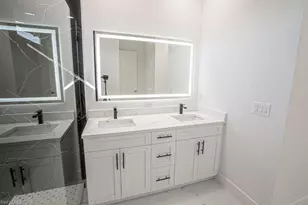 401 Kismet Pkwy E, Cape Coral, FL 33909 - Photo 40