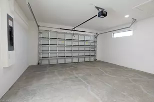 401 Kismet Pkwy E, Cape Coral, FL 33909 - Photo 2