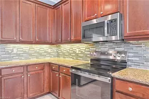 10100 Sugar Maple Ln, Fort Myers, FL 33913 - Photo 20