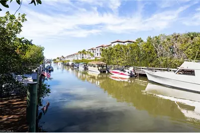 1595 Curlew Ave #4, Naples, FL 34102 - Photo 16