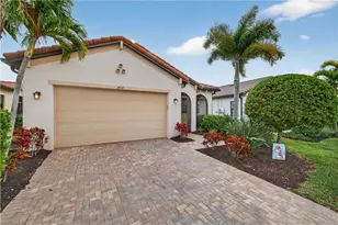 1412 Lucena Ln S, Naples, FL 34113 - Photo 2