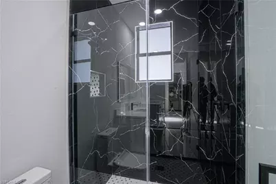 405 Kismet Pkwy E, Cape Coral, FL 33909 - Photo 20