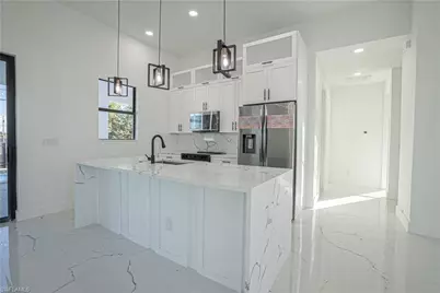405 Kismet Pkwy E, Cape Coral, FL 33909 - Photo 18
