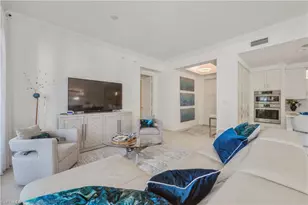 1135 3rd Ave S, Naples, FL 34102 - Photo 6