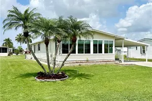 26287 Queen Mary Ln, Bonita Springs, FL 34135 - Photo 26