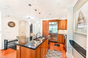 9115 Strada Pl, Naples, FL 34108 - Photo 8