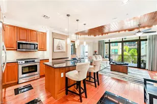 9115 Strada Pl, Naples, FL 34108 - Photo 4