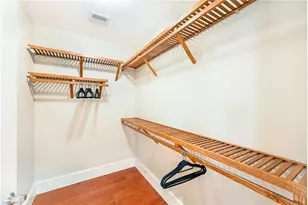 9115 Strada Pl, Naples, FL 34108 - Photo 16