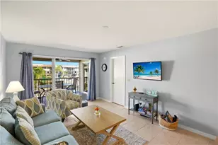 1060 Swallow Ave, Marco Island, FL 34145 - Photo 6