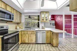 196 Baltusrol Dr, Naples, FL 34113 - Photo 8