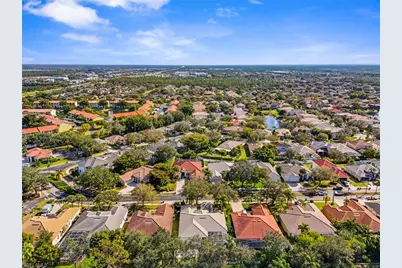 8524 Laurel Lakes Blvd, Naples, FL 34119 - Photo 36