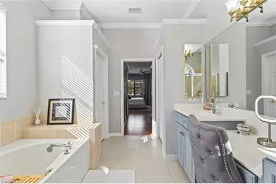 8524 Laurel Lakes Blvd, Naples, FL 34119 - Photo 18