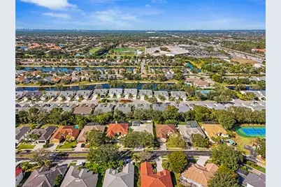 8524 Laurel Lakes Blvd, Naples, FL 34119 - Photo 34