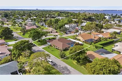 1235 Westfield Dr, Fort Myers, FL 33919 - Photo 46