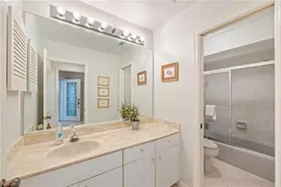 105 Cypress View Dr, Naples, FL 34113 - Photo 16