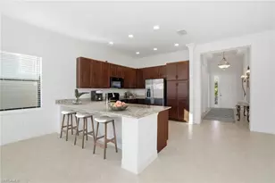 3322 Baltic Dr, Naples, FL 34119 - Photo 10