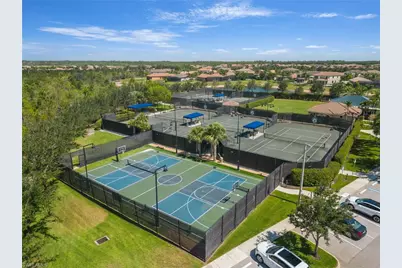 3322 Baltic Dr, Naples, FL 34119 - Photo 34