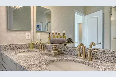 5046 Draco Cir, Naples, FL 34120 - Photo 32