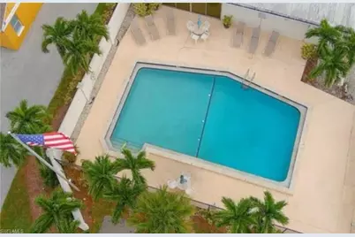 407 Cape Florida Way, Naples, FL 34104 - Photo 26
