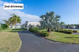 407 Cape Florida Way, Naples, FL 34104 - Photo 24