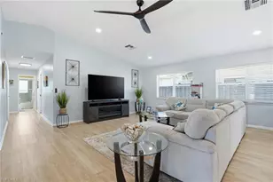 595 109th Ave N, Naples, FL 34108 - Photo 10