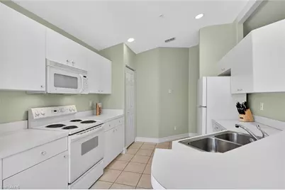 760 Tarpon Cove Dr #203, Naples, FL 34110 - Photo 20