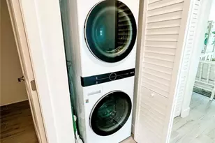 26310 Coco Cay Cir, Bonita Springs, FL 34135 - Photo 16