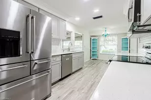 62 Lanai Cir, Naples, FL 34112 - Photo 6