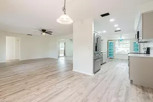 62 Lanai Cir, Naples, FL 34112 - Photo 18