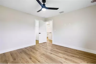 2712 40th St W, Lehigh Acres, FL 33971 - Photo 36