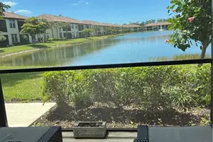 15126 Palmer Lake Cir, Naples, FL 34109 - Photo 2