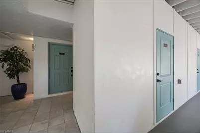 383 Harbour Dr #101, Naples, FL 34103 - Photo 24