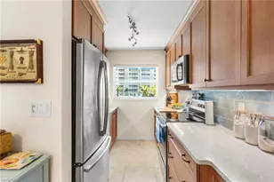 25720 Hickory Blvd, Bonita Springs, FL 34134 - Photo 6