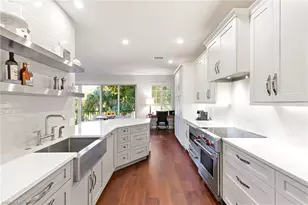 8456 Abbington Cir, Naples, FL 34108 - Photo 14