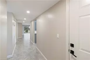 776 Landover Cir, Naples, FL 34104 - Photo 4