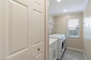 776 Landover Cir, Naples, FL 34104 - Photo 16