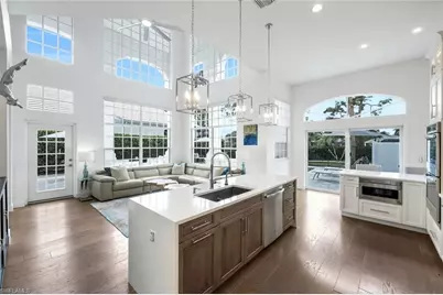 15303 Devon Green Ln, Naples, FL 34110 - Photo 14