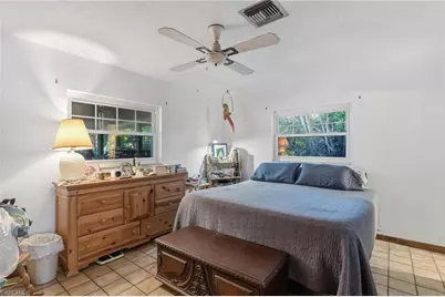 570 104th Ave N, Naples, FL 34108 - Photo 12